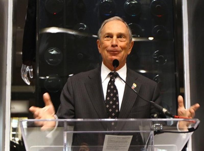 Con đường thành tỷ phú của Michael Bloomberg